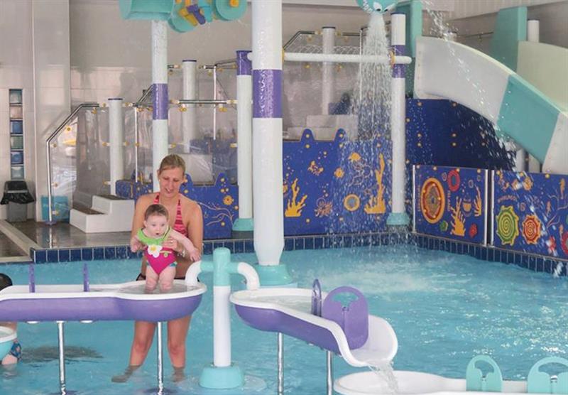 ladram-bay-budleigh-salterton-devon-childrens-splash-pool