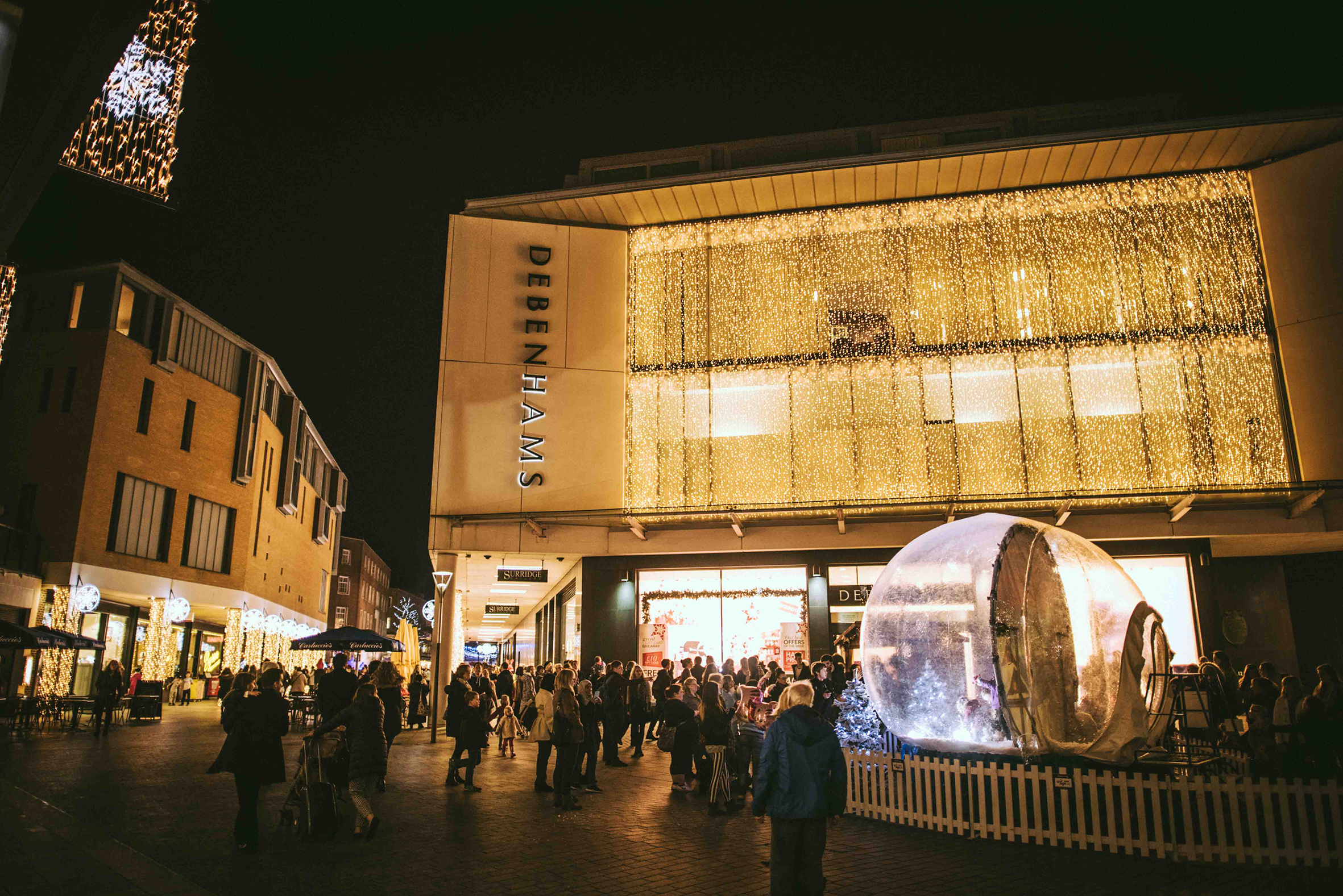 princesshay-lights-19-11-15-small-matt-austin-77-snow-globe