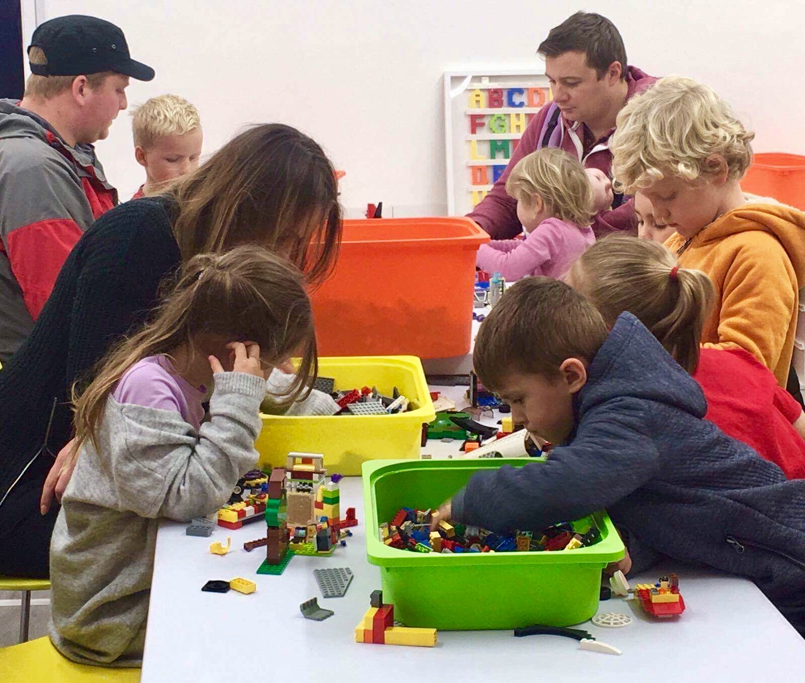News: Exeter's new Lego shop 'Brick and Mix' announces opening date! Exploring Exeter