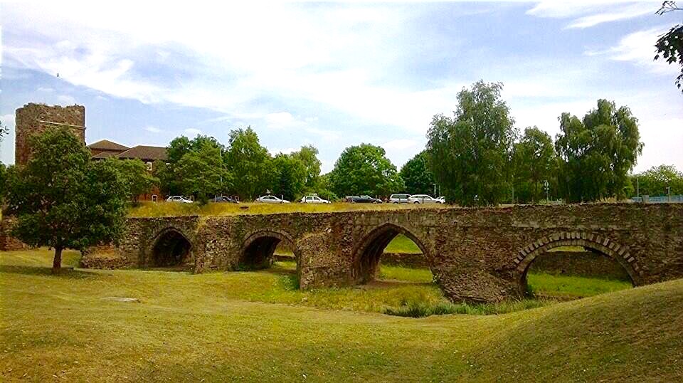 History: Exeter's medieval bridge (By Jamie Ransom) Exploring Exeter