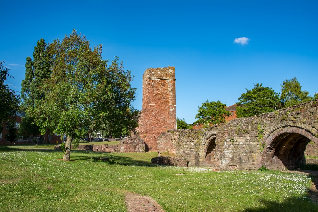 History: Exeter's medieval bridge (By Jamie Ransom) Exploring Exeter