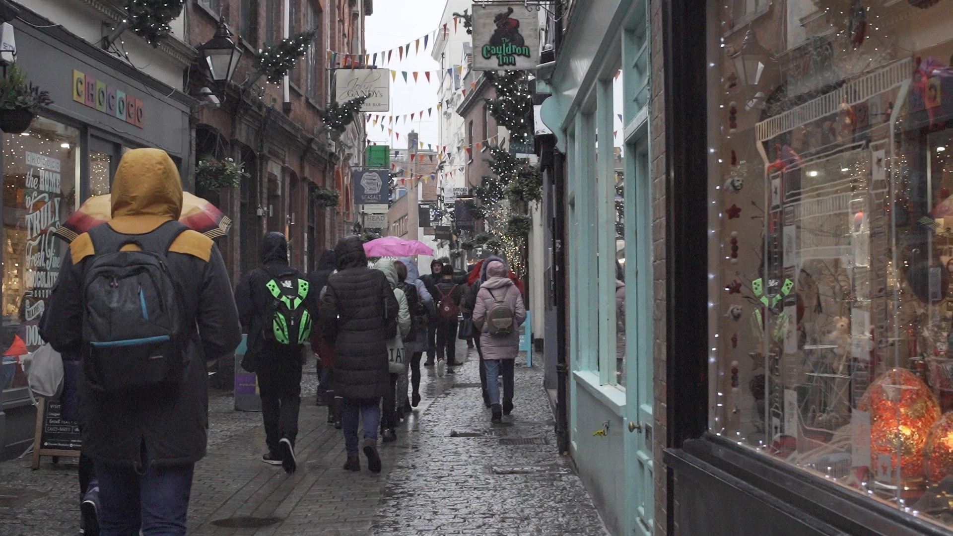 Christmas Shopping ideas from Exeter's independents with the In Exeter Gift Card. Exploring Exeter. Image by @momentstomedia