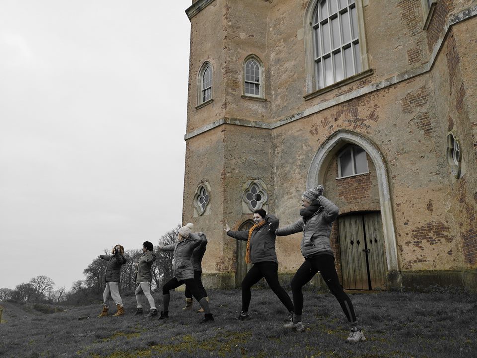A magical day in Devon of yoga retreat and tree hugging at Powderham Castle, exploring exeter 2019