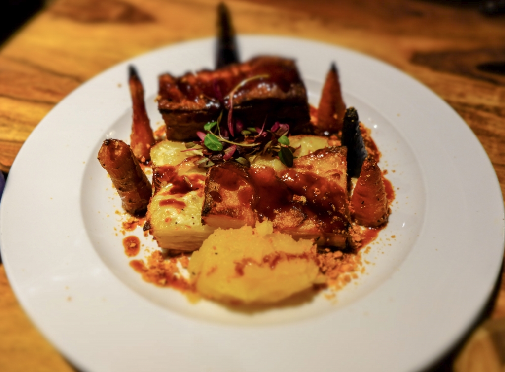 The River Exe Cafe team have taken over The Swan in Lympstone and it gets a thumbs up from us! Exploring Exeter 2019